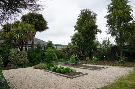 Photo of property in 19 Saint Martins Road, Saint Martins, Christchurch, 8022