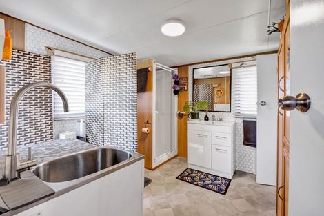 Photo of property in 13 Hickey Place, Opunake, 4616