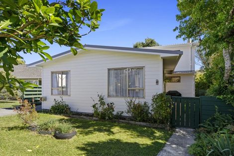 Photo of property in 10 Otira Grove, Kelson, Lower Hutt, 5010