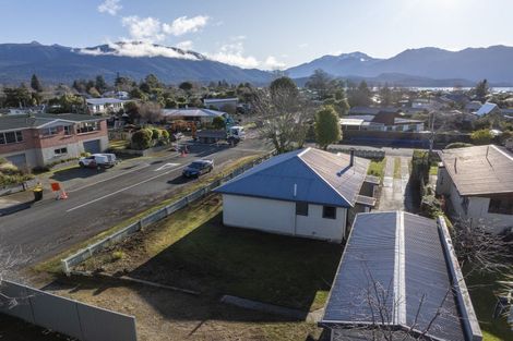 Photo of property in 12 Sutherland Street, Te Anau, 9600