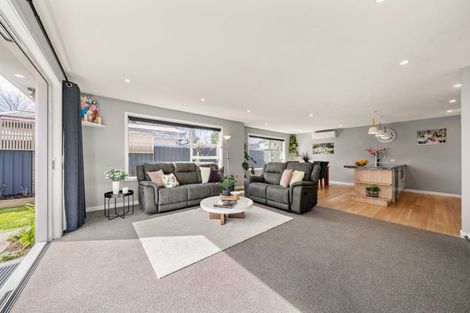 Photo of property in 33a Sheridan Crescent, Trentham, Upper Hutt, 5018