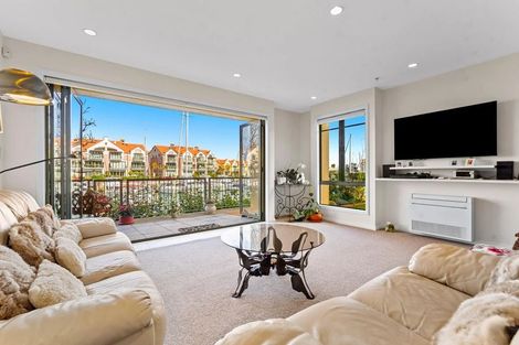 Photo of property in 43 Waterside Crescent, Gulf Harbour, Whangaparaoa, 0930