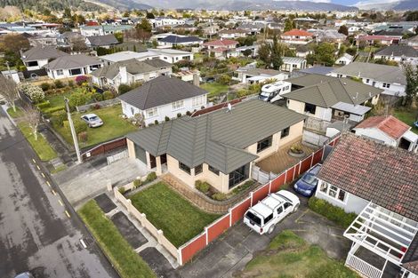 Photo of property in 12 Massey Street, Elderslea, Upper Hutt, 5018