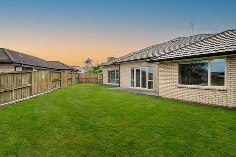 Photo of property in 6 Cleeve Close, Huntington, Hamilton, 3210