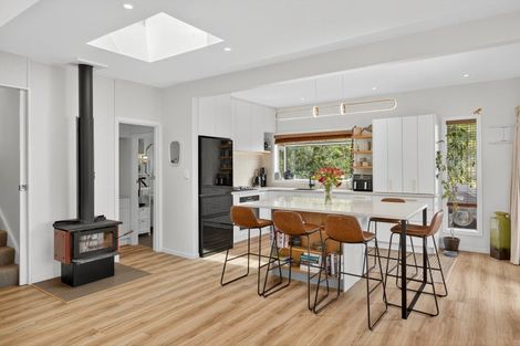 Photo of property in 39 Park Terrace, Corsair Bay, Lyttelton, 8082