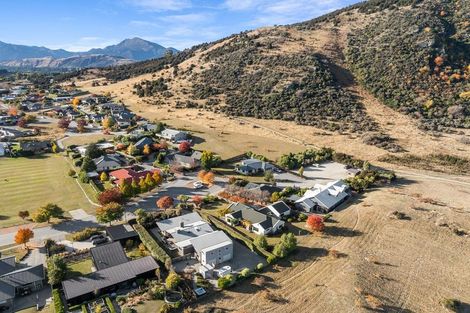 Photo of property in 16 Allenby Place, Wanaka, 9305