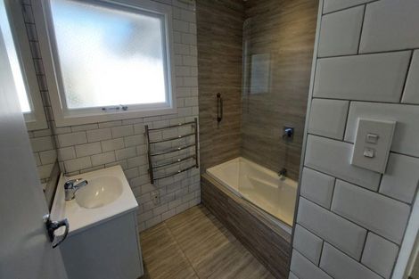 Photo of property in 75 Inwoods Road, Parklands, Christchurch, 8083