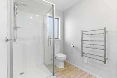Photo of property in 14u7 Breckons Avenue, Nawton, Hamilton, 3200