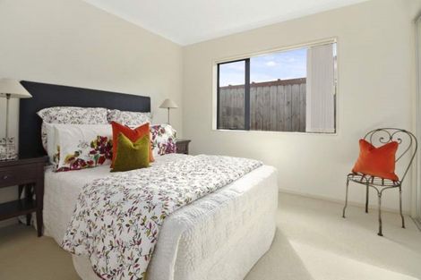Photo of property in 24 Donegal Park Drive, Flat Bush, Auckland, 2019