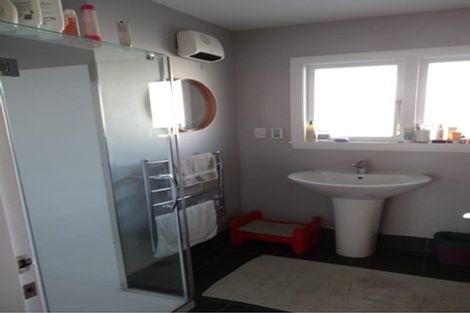 Photo of property in 18 Malcolm Avenue, Cashmere, Christchurch, 8022