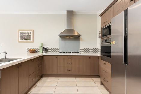 Photo of property in 24 Oreti Crescent, Papamoa Beach, Papamoa, 3118