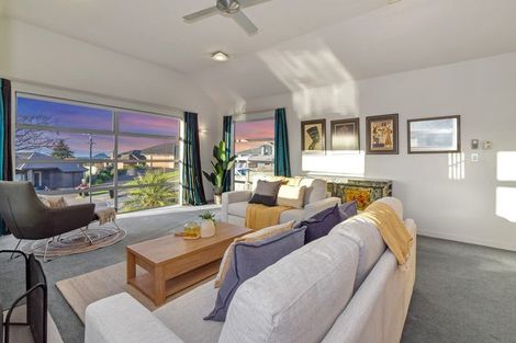 Photo of property in 24 Riddington Rise, Ohauiti, Tauranga, 3112