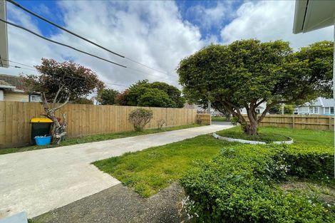 Photo of property in 22 Pearce Crescent, Taita, Lower Hutt, 5011