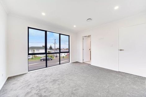 Photo of property in 180 Clevedon Road, Papakura, 2110