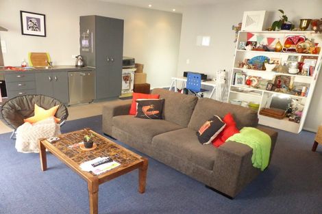 Photo of property in 6/35 Home Street, Mount Victoria, Wellington, 6011