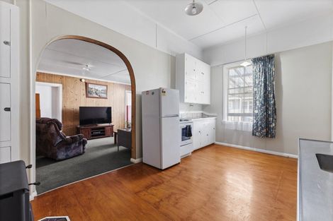 Photo of property in 10 Tiraumea Road, Pahiatua, 4910
