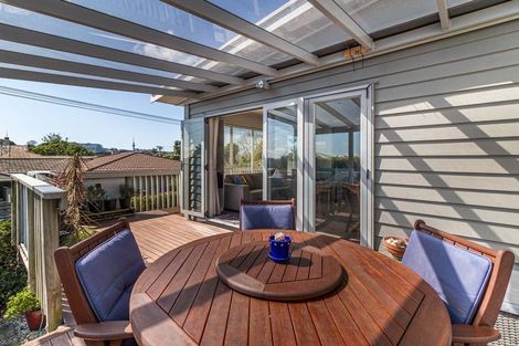 Photo of property in 18a School Road, Morningside, Auckland, 1021