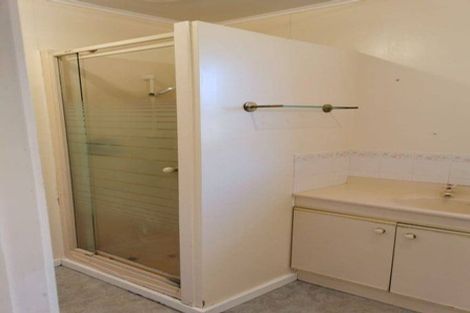 Photo of property in 16 Pryce Place, Silverdale, Hamilton, 3216