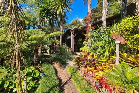 Photo of property in 395b Driving Creek Road, Coromandel, 3506