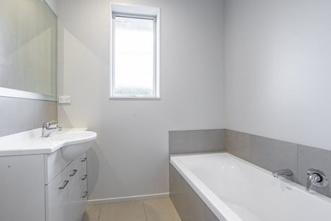 Photo of property in 15 Brockelbank Drive, Kaiapoi, 7630