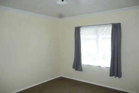 Photo of property in 62f2- Gibbons Street, Ebdentown, Upper Hutt, 5018