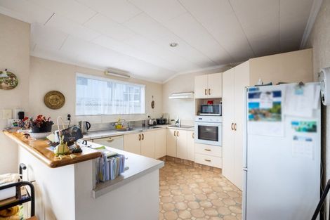 Photo of property in 103 Tukapa Street, Westown, New Plymouth, 4310