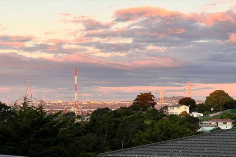 Photo of property in 78a Lincoln Park Avenue, Massey, Auckland, 0614