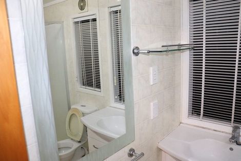 Photo of property in 87 Glamorgan Drive, Torbay, Auckland, 0630