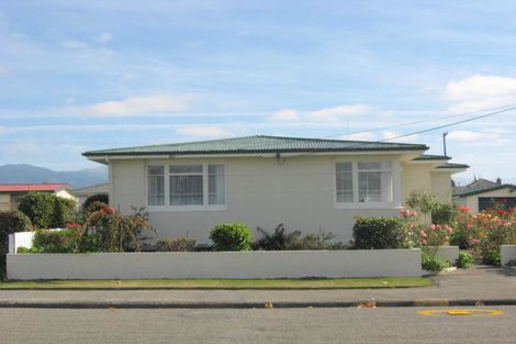 Photo of property in 12 Wall Street, Waimate, 7924