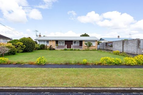 Photo of property in 39 Waikato Esplanade, Ngaruawahia, 3720