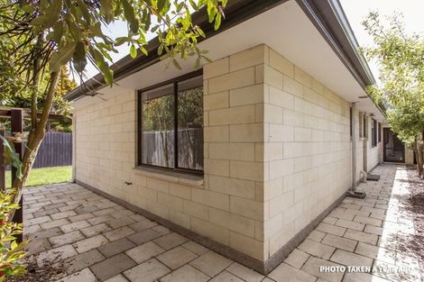 Photo of property in 30 Lees Road, Strowan, Christchurch, 8052