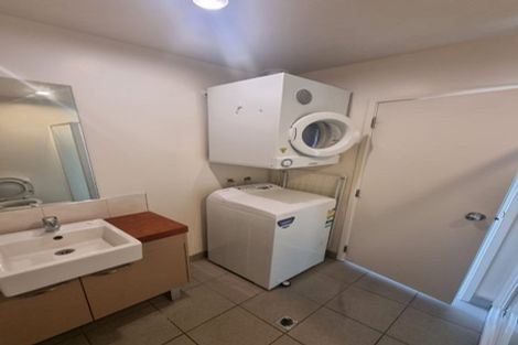 Photo of property in Royal Court Apartments, 1193unit Hinemoa Street, Rotorua, 3010