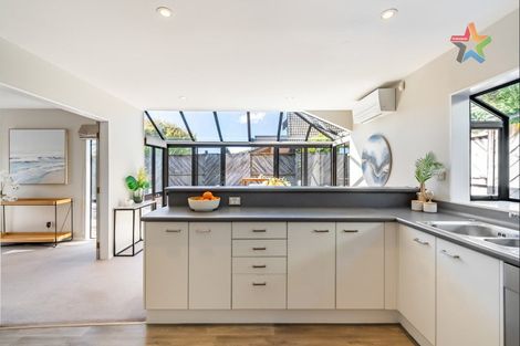 Photo of property in 1/27 Mawson Street, Waiwhetu, Lower Hutt, 5010