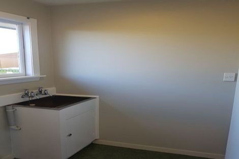 Photo of property in 15 Mortlake Street, Islington, Christchurch, 8042