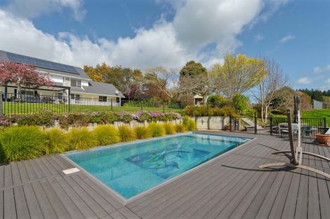 Photo of property in 2 Lees Pakaraka Road, Te Ore Ore, Masterton, 5886