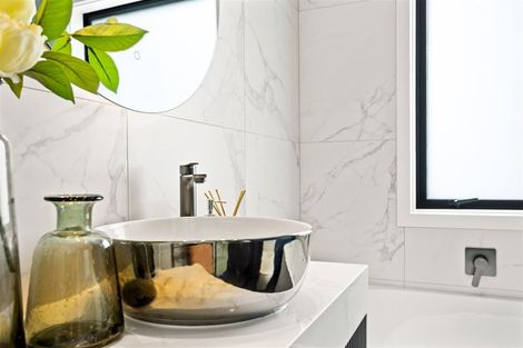 Photo of property in 5 Seawind Way, Hobsonville, Auckland, 0616