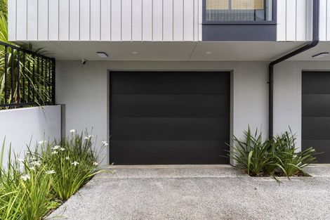 Photo of property in 2 Reid Lane, Wallaceville, Upper Hutt, 5018