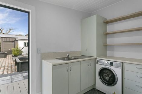 Photo of property in 11 Oregon Drive, Rainbow Point, Taupo, 3330