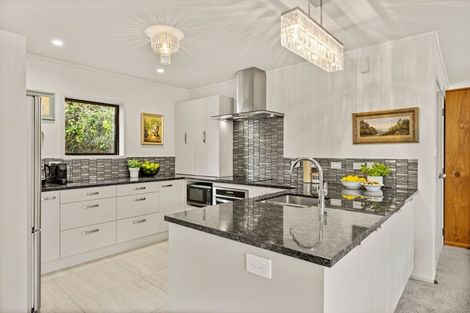 Photo of property in 22 Cobham Court, Kerikeri, 0230