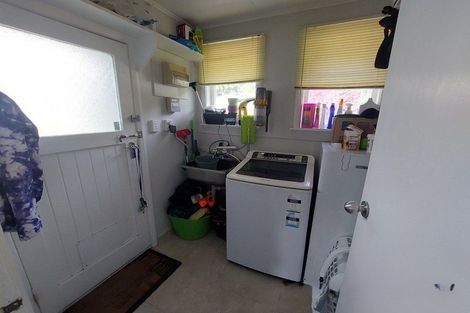 Photo of property in 51 Glenpark Avenue, Frankleigh Park, New Plymouth, 4310