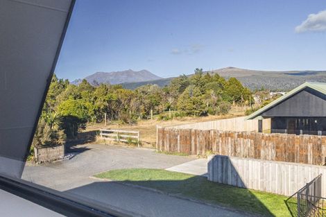 Photo of property in 21 Findlay Street, National Park, Owhango, 3989