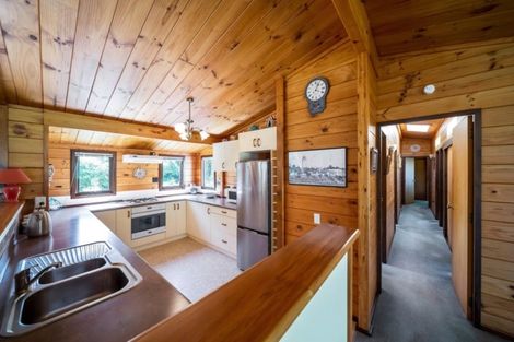 Photo of property in 37 Flint Road West, Stratford, 4332