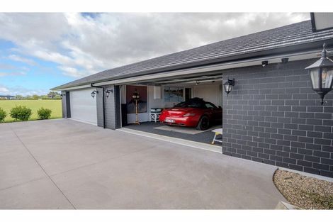 Photo of property in 1 Fernbird Grove, Kerikeri, 0294