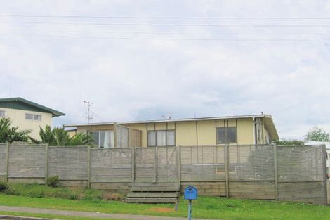 Photo of property in 12 Mcdonnell Street, Omokoroa, 3114