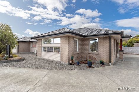 Photo of property in 63 Mount Marua Way, Timberlea, Upper Hutt, 5018