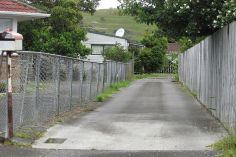 Photo of property in 16 Lindis Place, Mangere Bridge, Auckland, 2022
