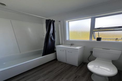 Photo of property in 74 Montreal Grove, Kingston, Wellington, 6021