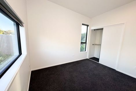 Photo of property in 4 Black Rock Road, Newlands, Wellington, 6037