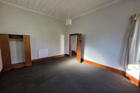 Photo of property in 43 Lorna Street, Lynmouth, New Plymouth, 4310