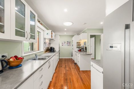 Photo of property in 121 Park Road, Belmont, Lower Hutt, 5010